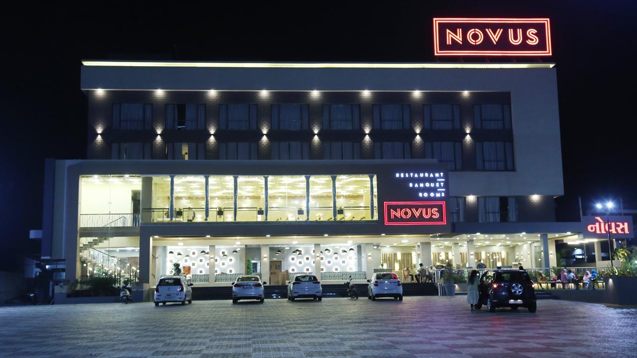 Bharuch Hotel Novus المظهر الخارجي الصورة