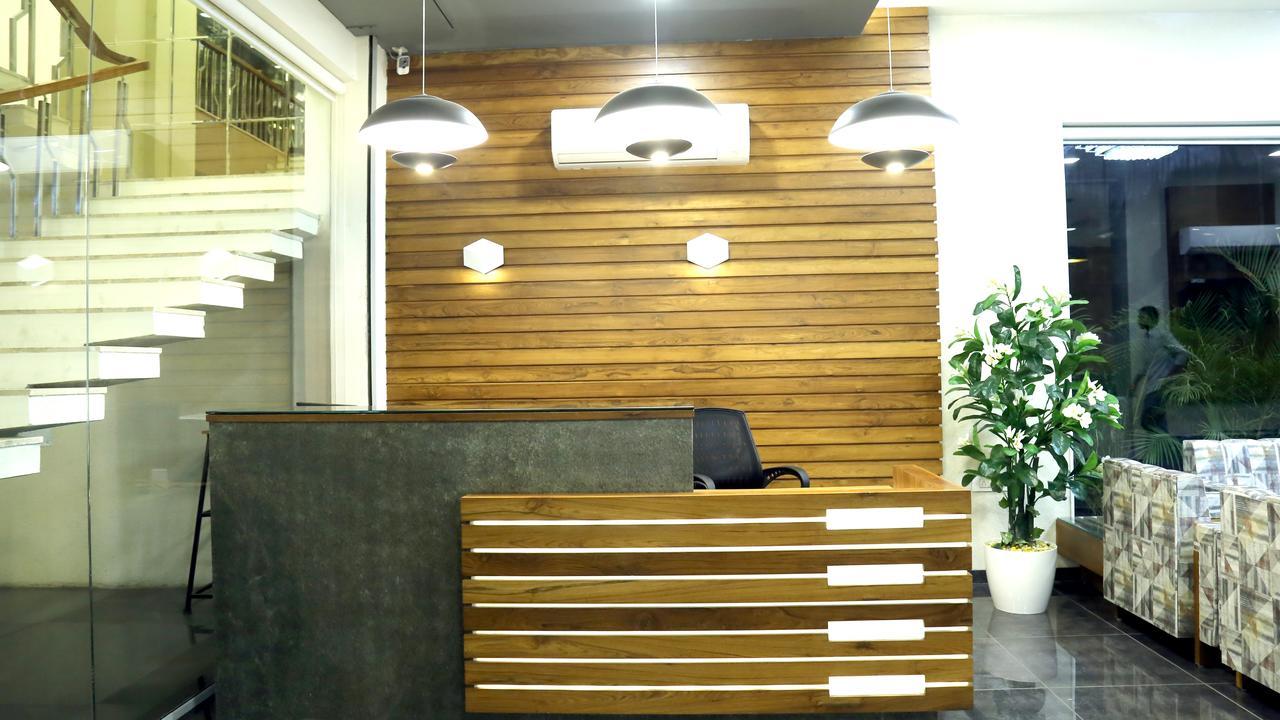 Bharuch Hotel Novus المظهر الخارجي الصورة